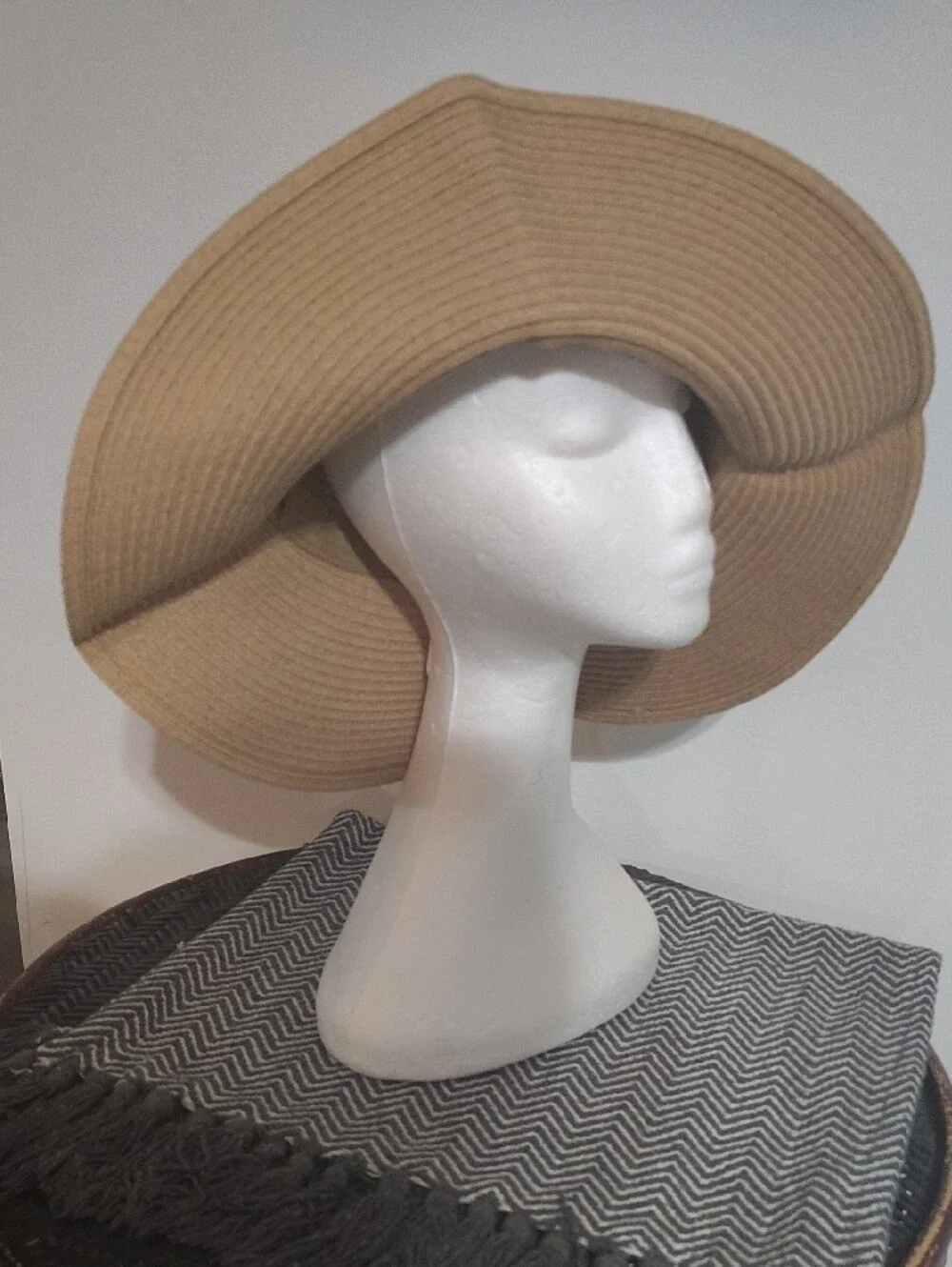 3 For $10🆕Old Navy Wide-Brim Sun Visor Hat - Tan